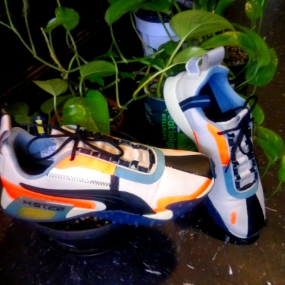 Puma Shoes - Puma Unisex LQDcell Cream, Blue & Orange Accents W-9, M-7.5